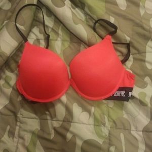 32D push up Pink bra